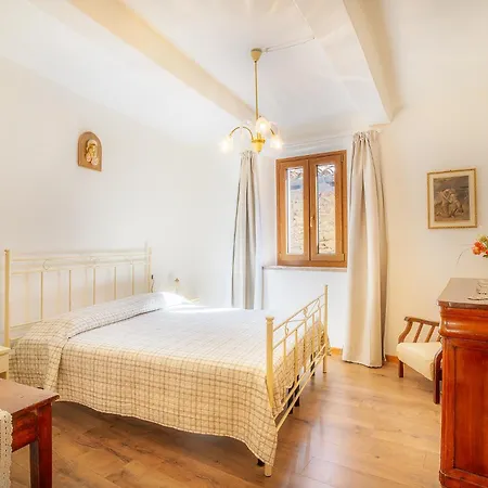 Holiday home La Dimora Dell'abramo-la Banda